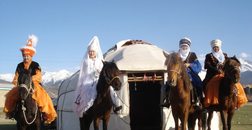 „Flowers of Freedom“ von Mirjam Leuze