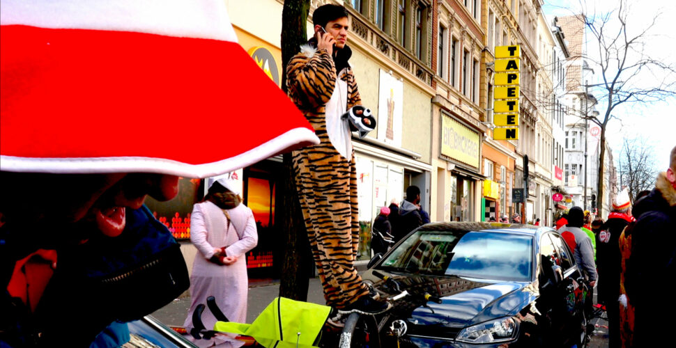 Das rosa Haus und der Flüchtling