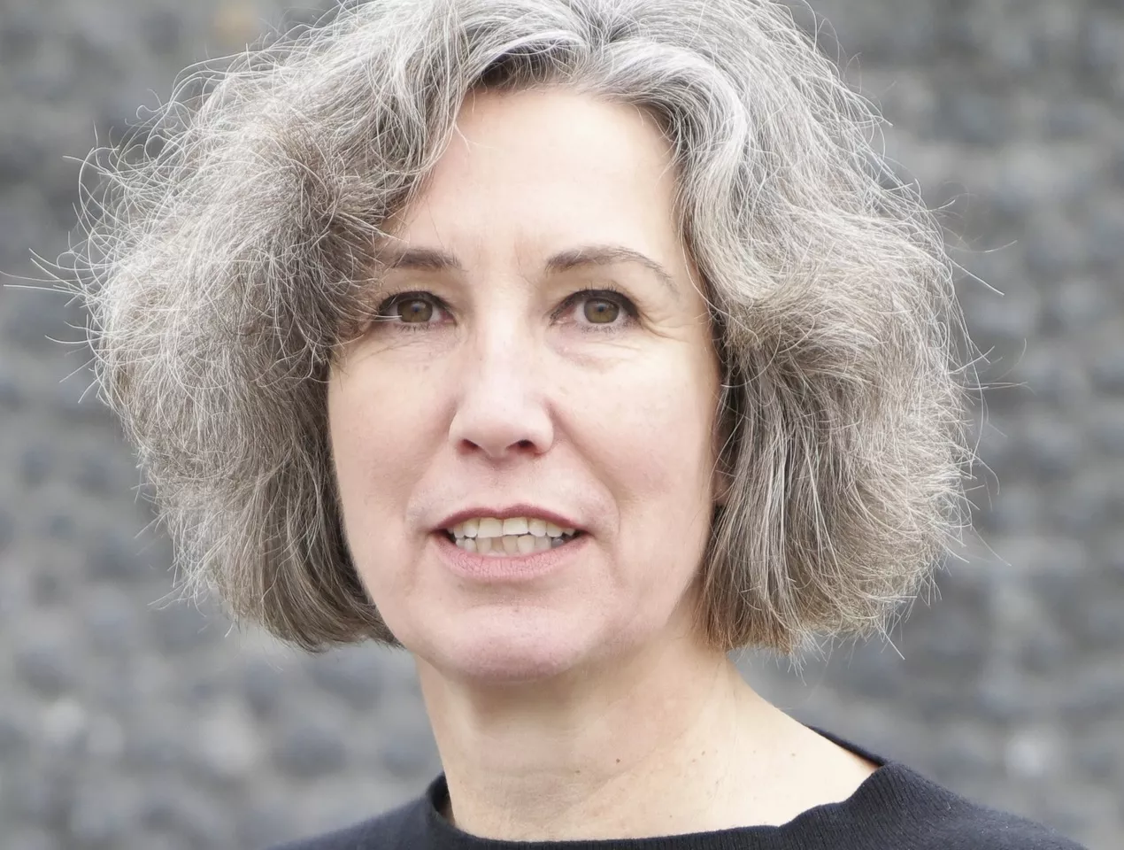 VISUALIZING NEW MUSIC